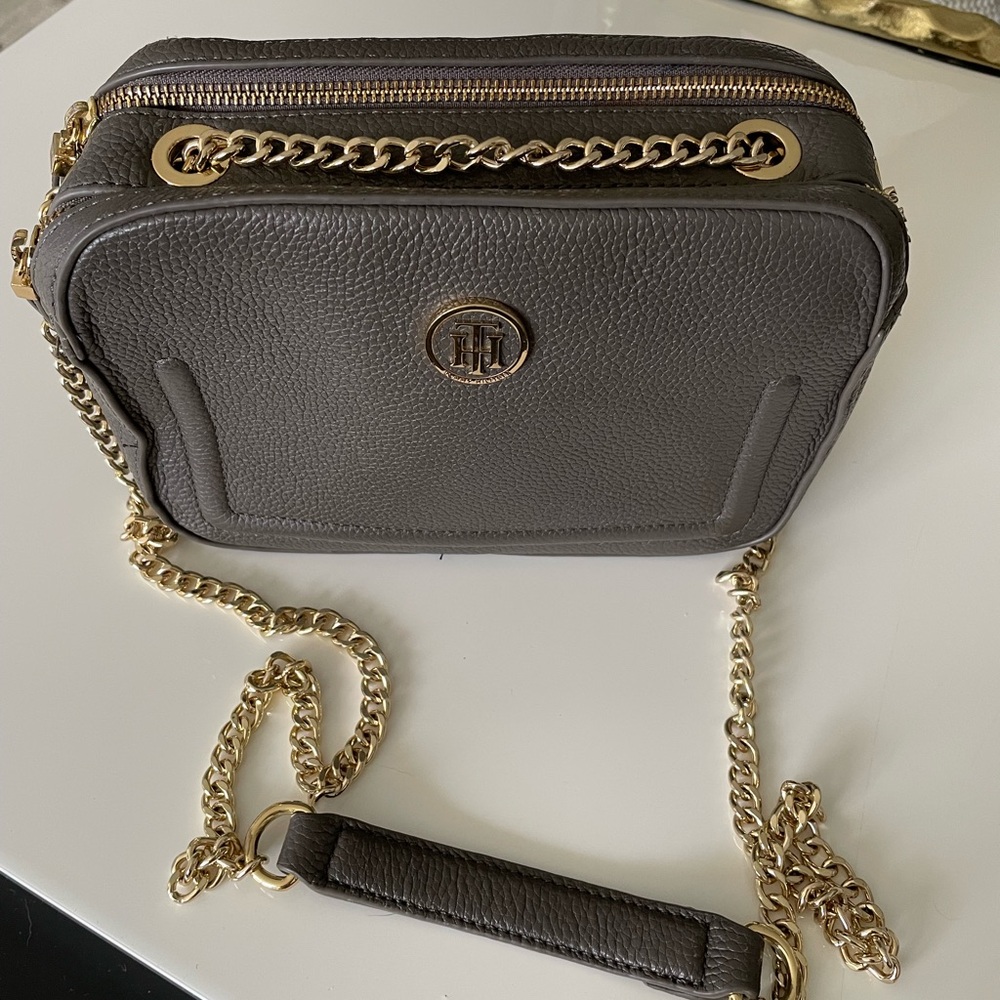 Tommy Hilfiger Brown Leather Crossbody Bag with Gold Chain